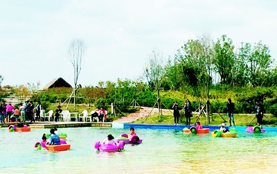 靈山花海日均迎客近萬(wàn)，休閑觀光活動(dòng)火爆黃島